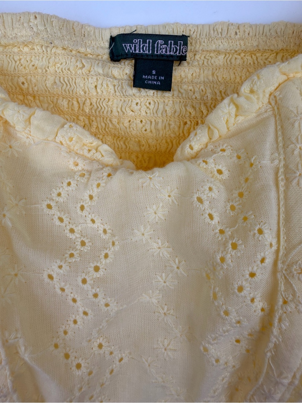 Wild Fable Womens Small Yellow Eyelet Puff Sleeve Crop Top Smocked Cottagecore - Picture 2 of 7